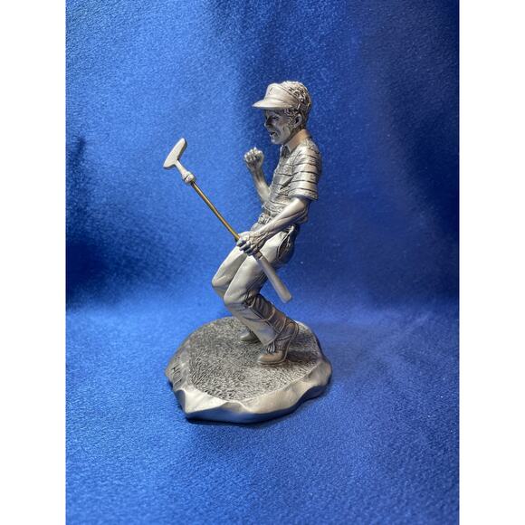 Barry Austin In The Hole Detailed Pewter Golfing Sculpture - Picture 5 of 9